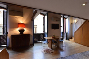  Full Center Cozy Apartment  Кальяри